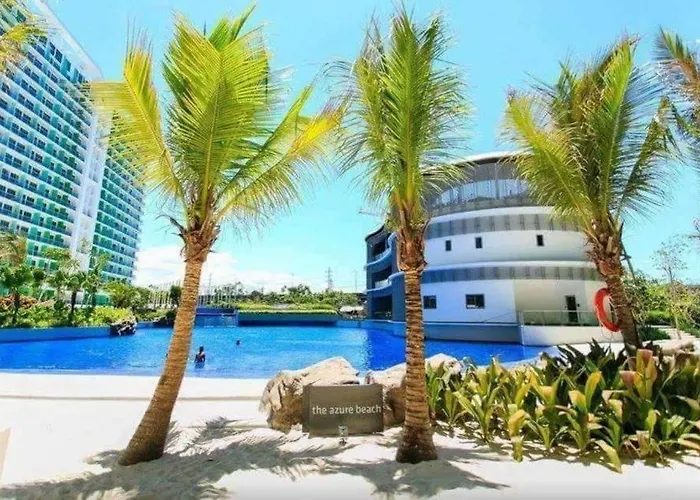 Azure Urban Staycation